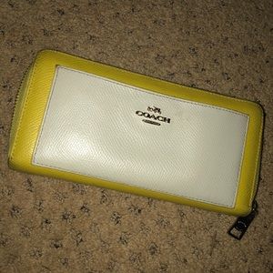 Coach wallet